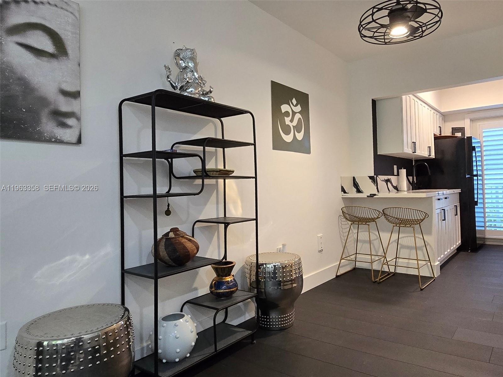 WINDSOR TERRACE CONDO - Residential