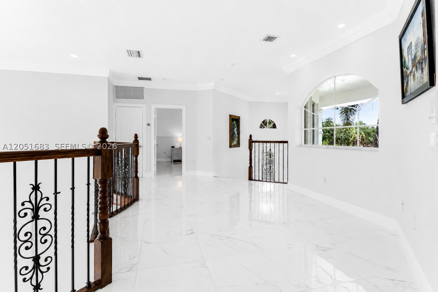 SUNSET LAKES PLAT THREE - Residential