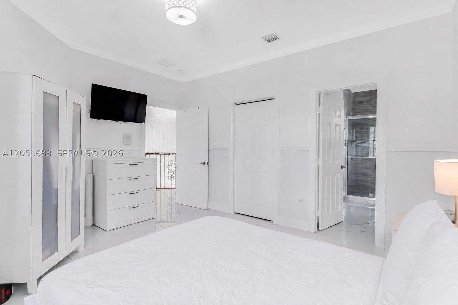 SUNSET LAKES PLAT THREE - Residential