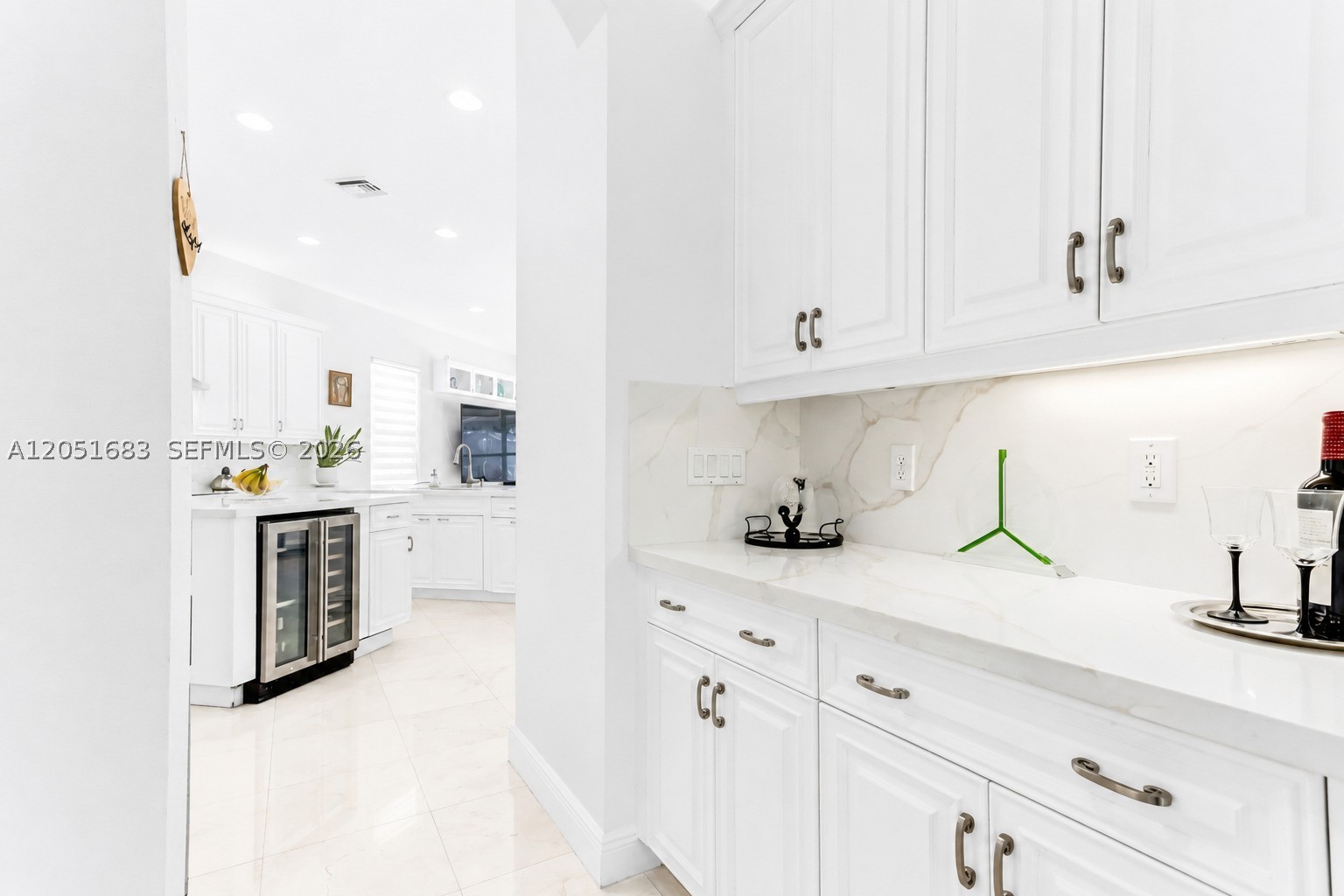 SUNSET LAKES PLAT THREE - Residential