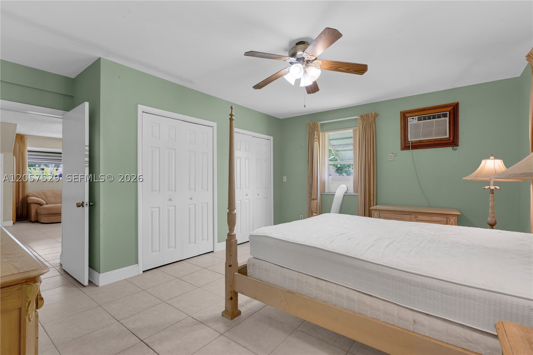 SOUTHWEST MANORS SEC 1 - Residential