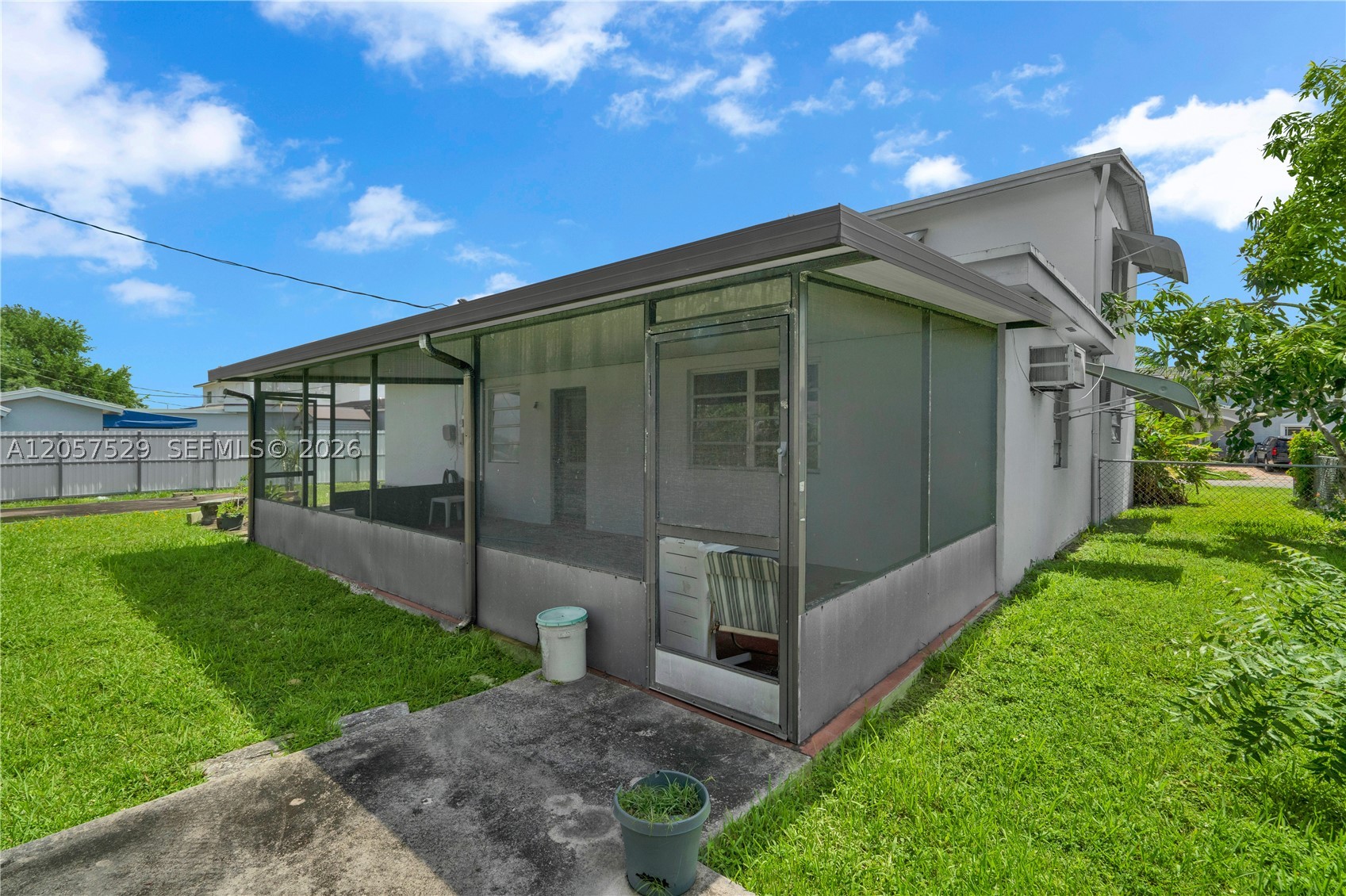 SOUTHWEST MANORS SEC 1 - Residential