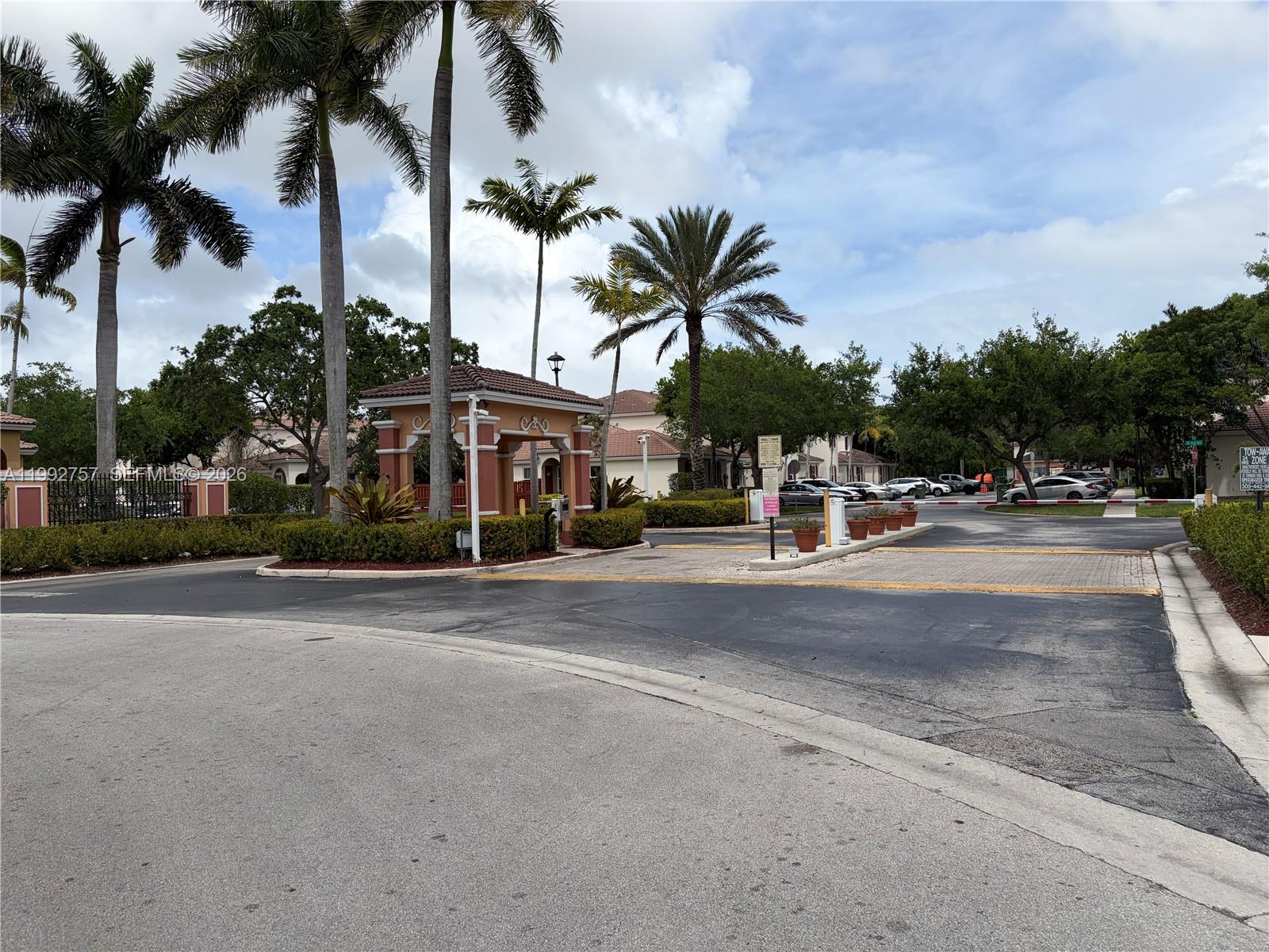 MARBELLA COVE - Residential