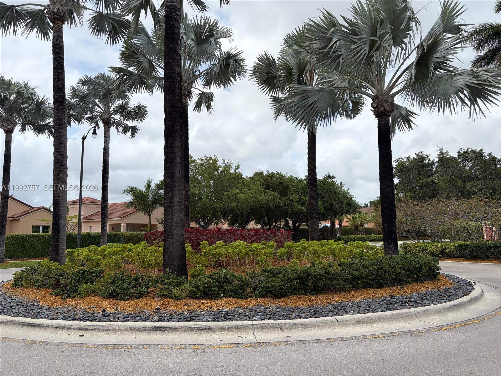MARBELLA COVE - Residential
