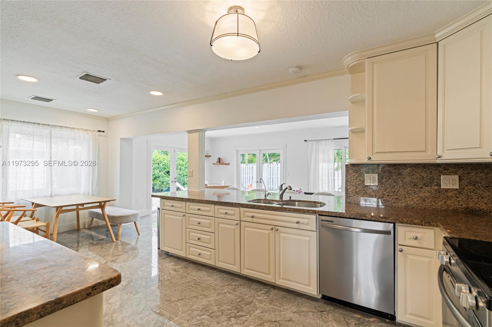CORAL RIDGE ISLES - Residential