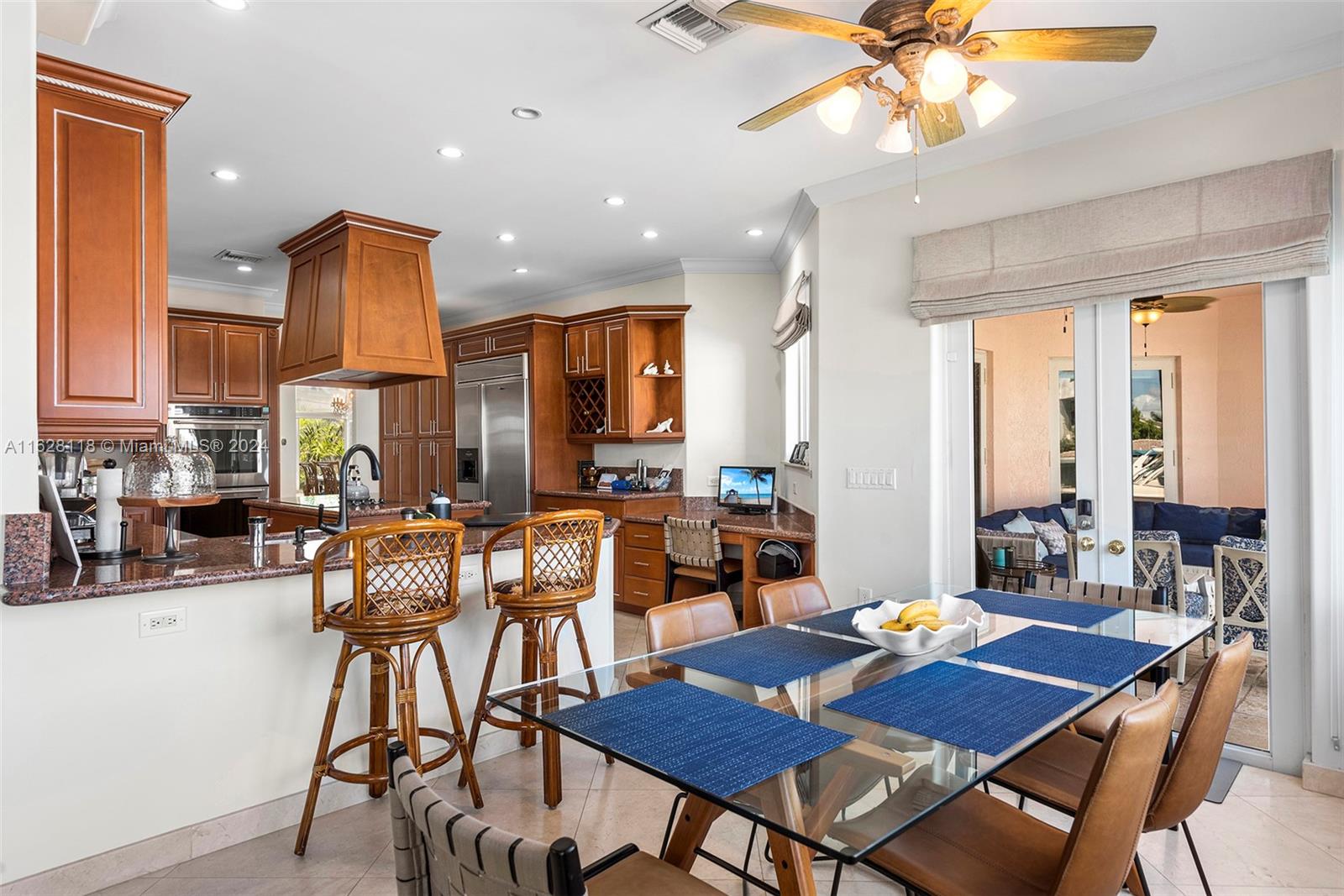 EASTERN SHORES - Residential