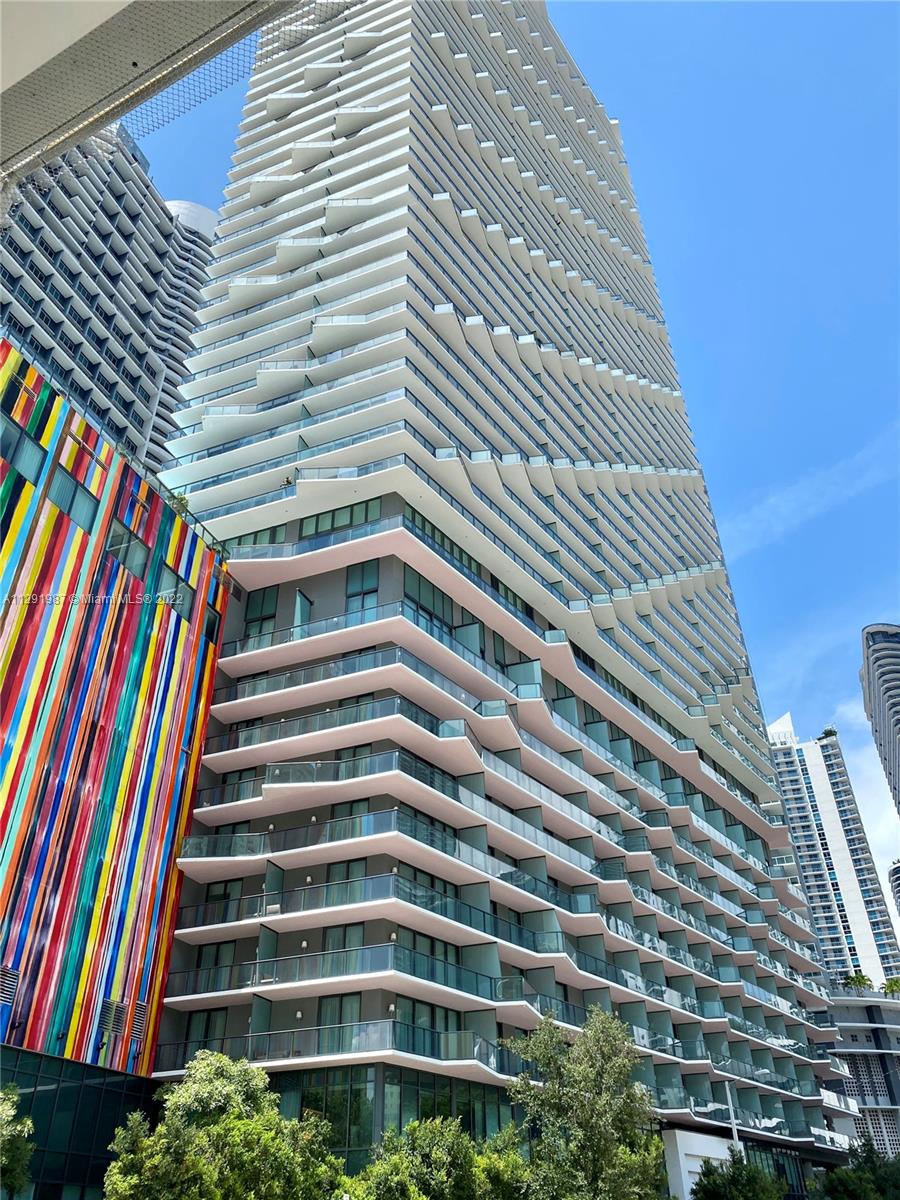 1300 S MIAMI AVENUE CONDO - Residential Lease