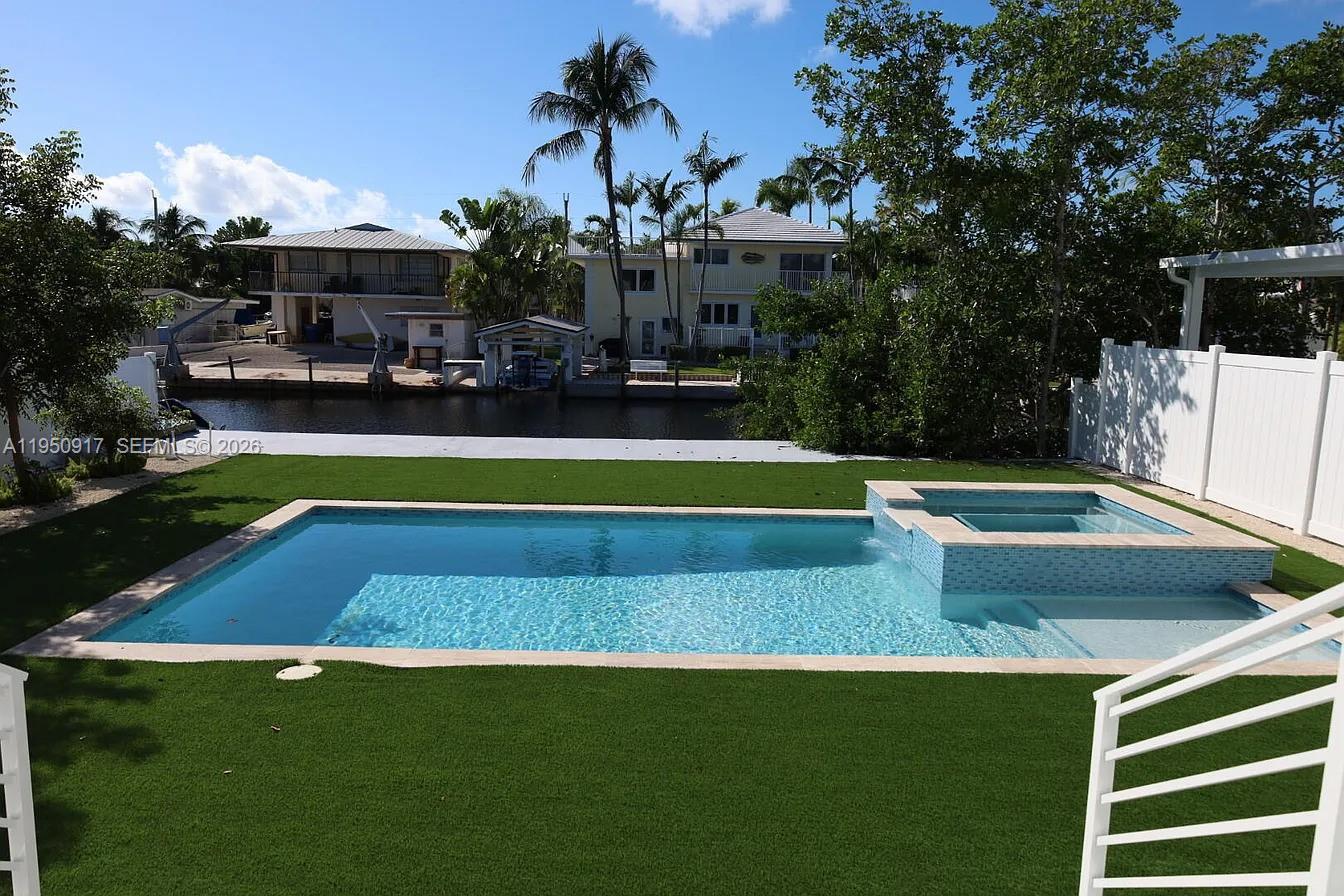 PLANTATION KEY COLONY 1ST - Residential