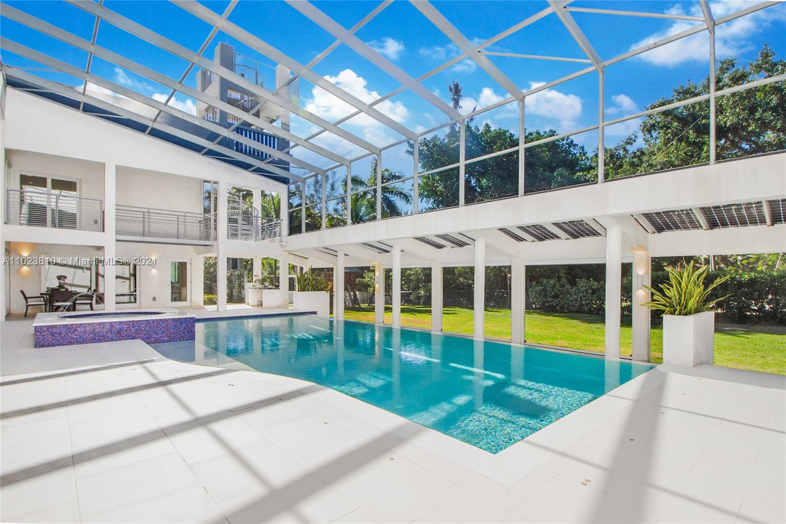 WARWICK MANOR 1ST ADDN - Residential