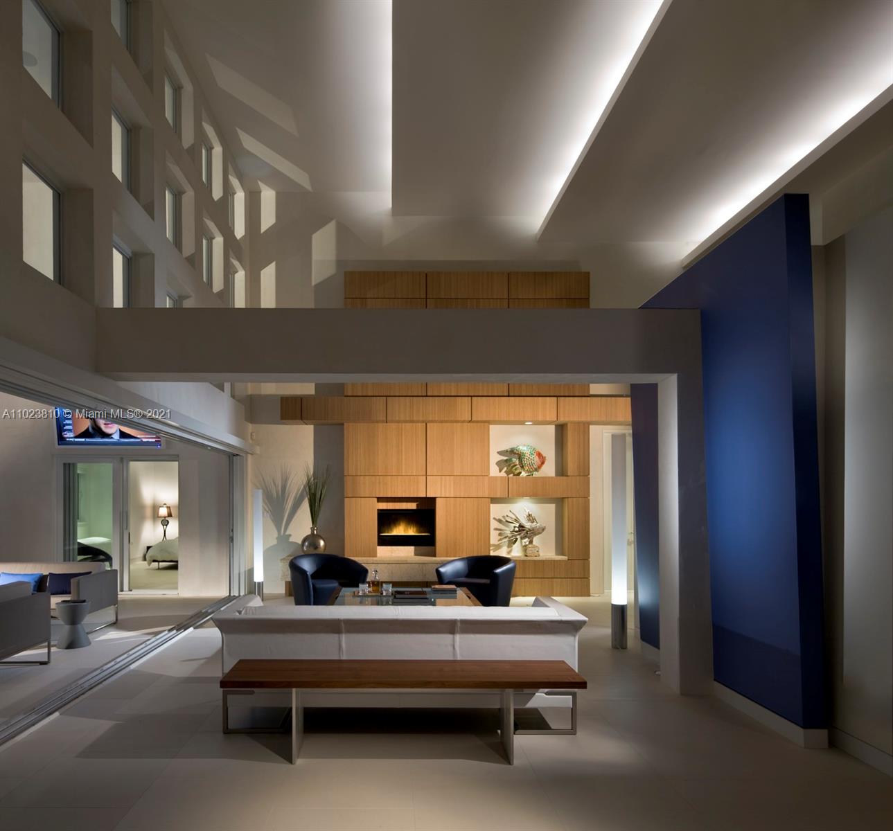 WARWICK MANOR 1ST ADDN - Residential