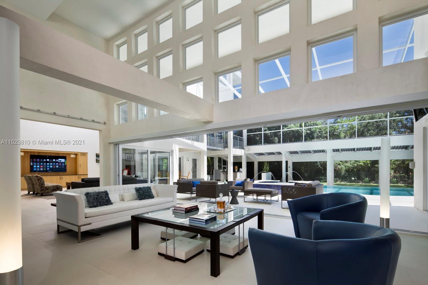 WARWICK MANOR 1ST ADDN - Residential