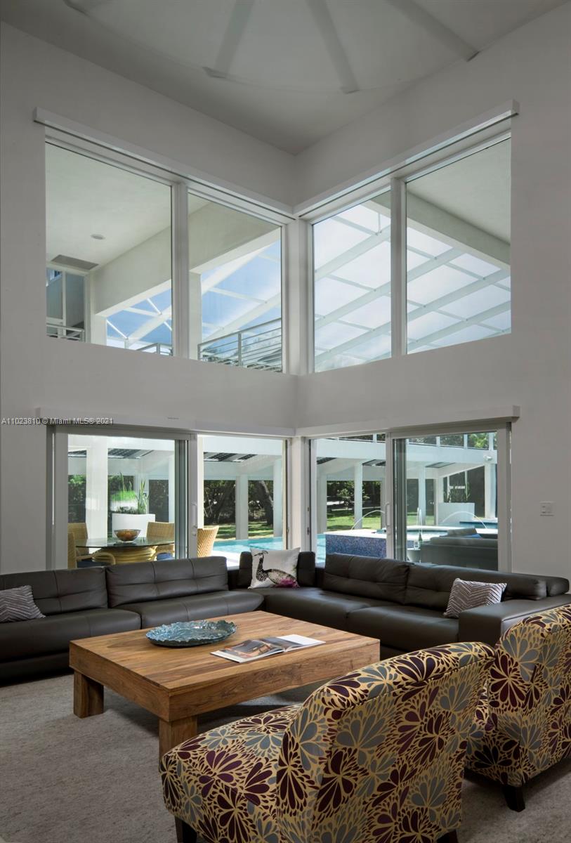 WARWICK MANOR 1ST ADDN - Residential