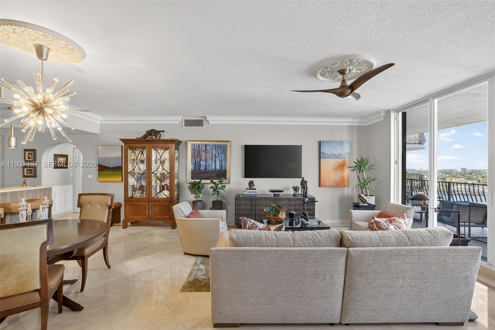 JACKSON TOWER LAS OLAS CO - Residential
