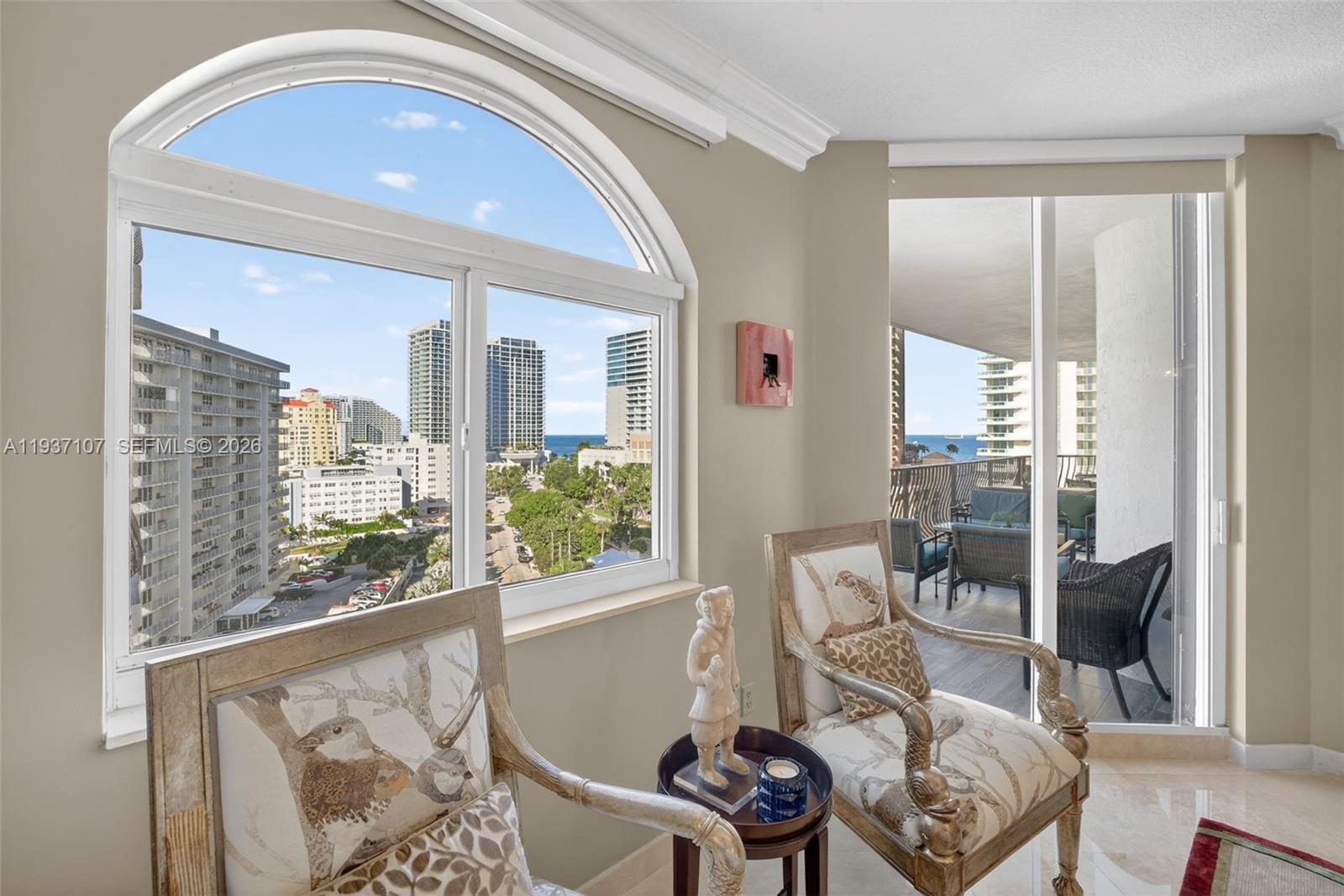 JACKSON TOWER LAS OLAS CO - Residential