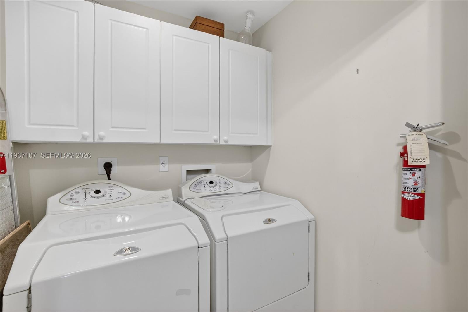 JACKSON TOWER LAS OLAS CO - Residential