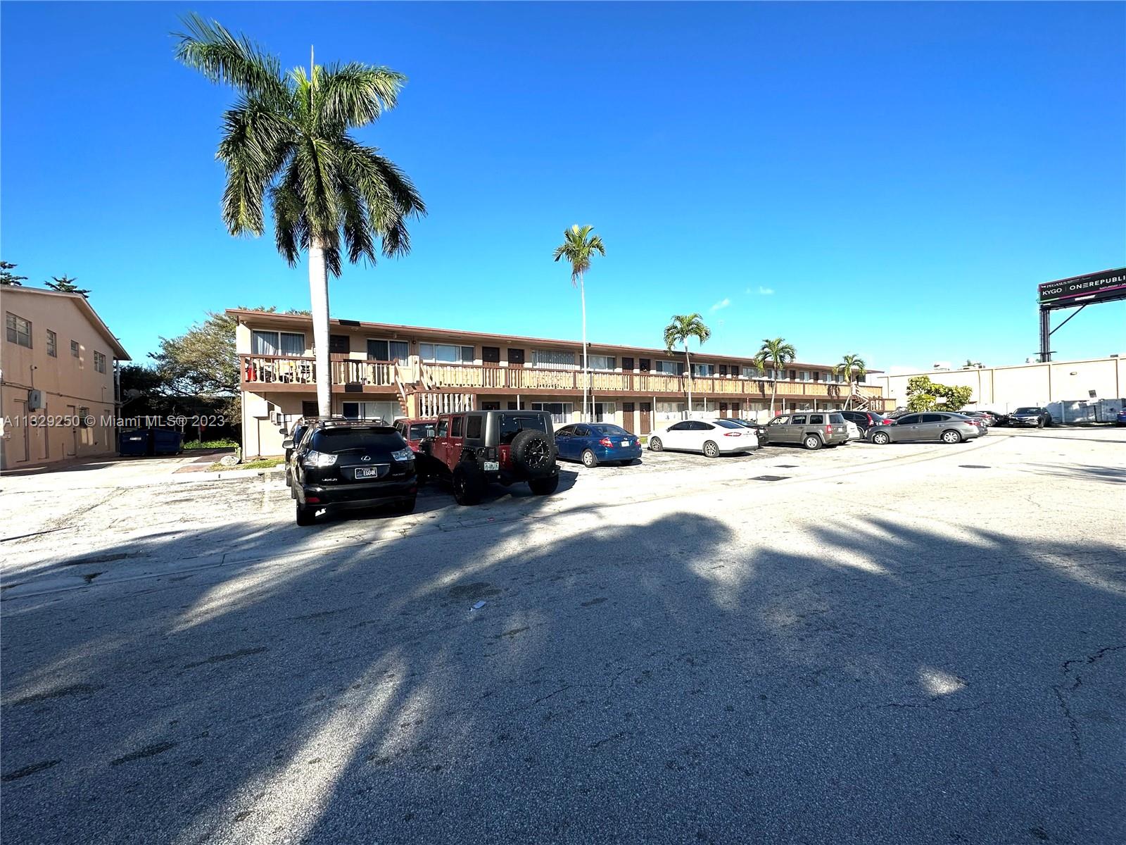 Great Investment Opportunity!!! Already rented! Units in this building don't come by too often. Laundry Facility recently​​‌​​​​‌​‌​​​‌‌​​​‌‌‌​​‌​​‌‌​​​​ renovated.