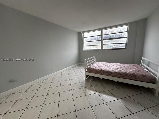 THREE SEASONS CONDOMINIUM - Residential Lease