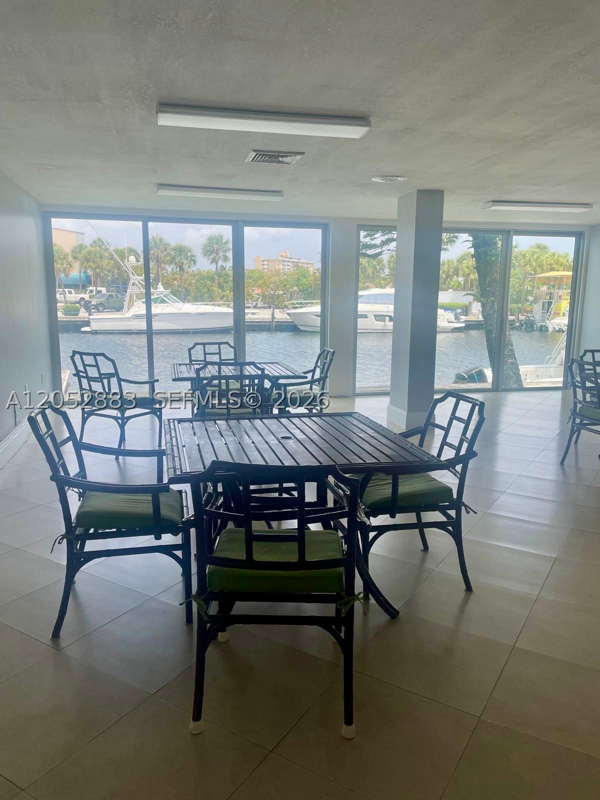 KEYSTONE HARBOR CLUB COND - Residential