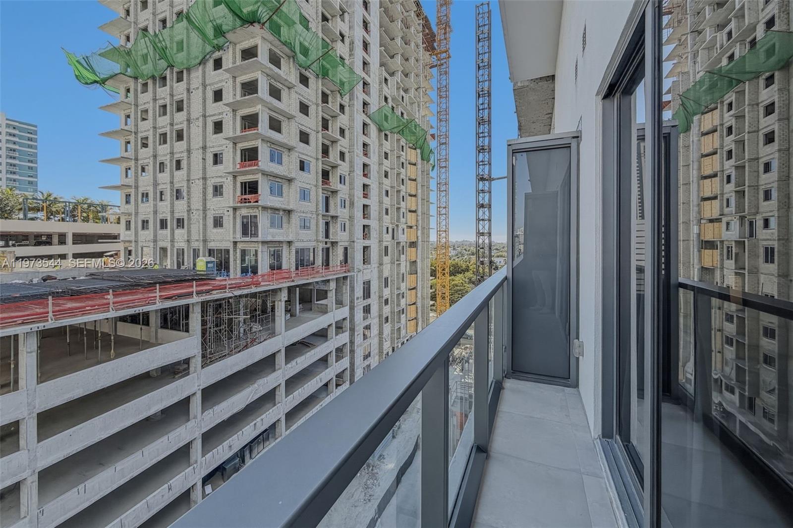 SMART BRICKELL LODGING 1 C - Residential