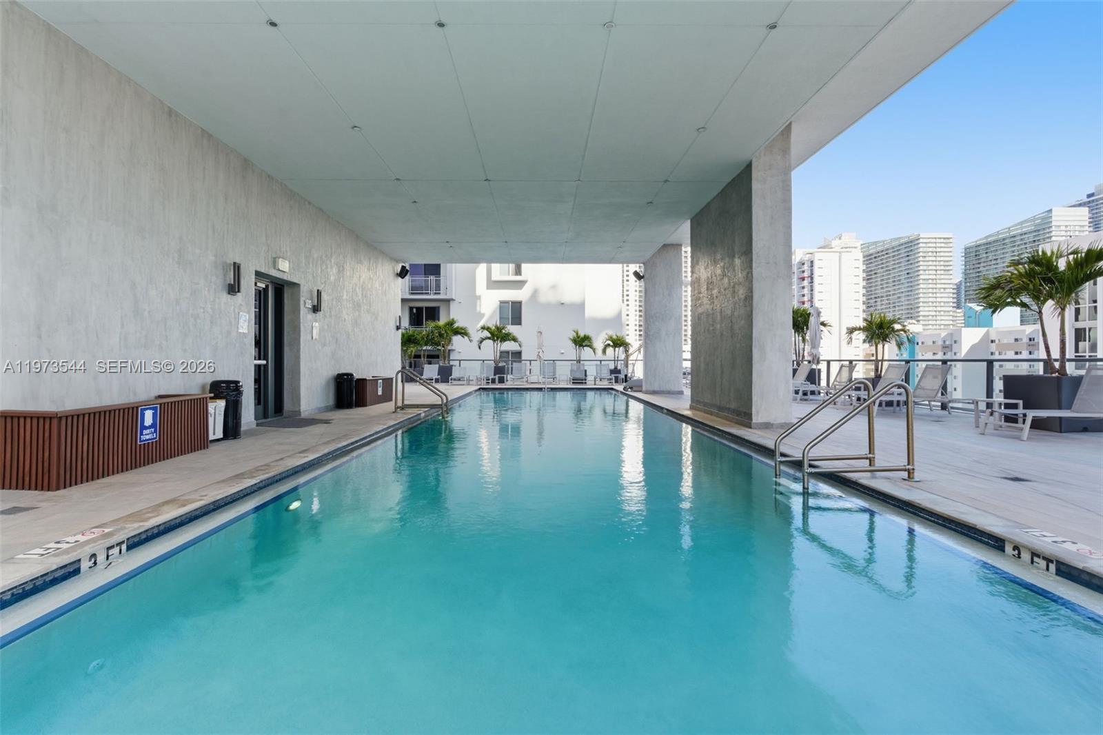 SMART BRICKELL LODGING 1 C - Residential