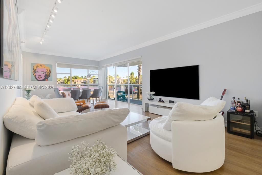 WATERVIEW CONDO - Residential