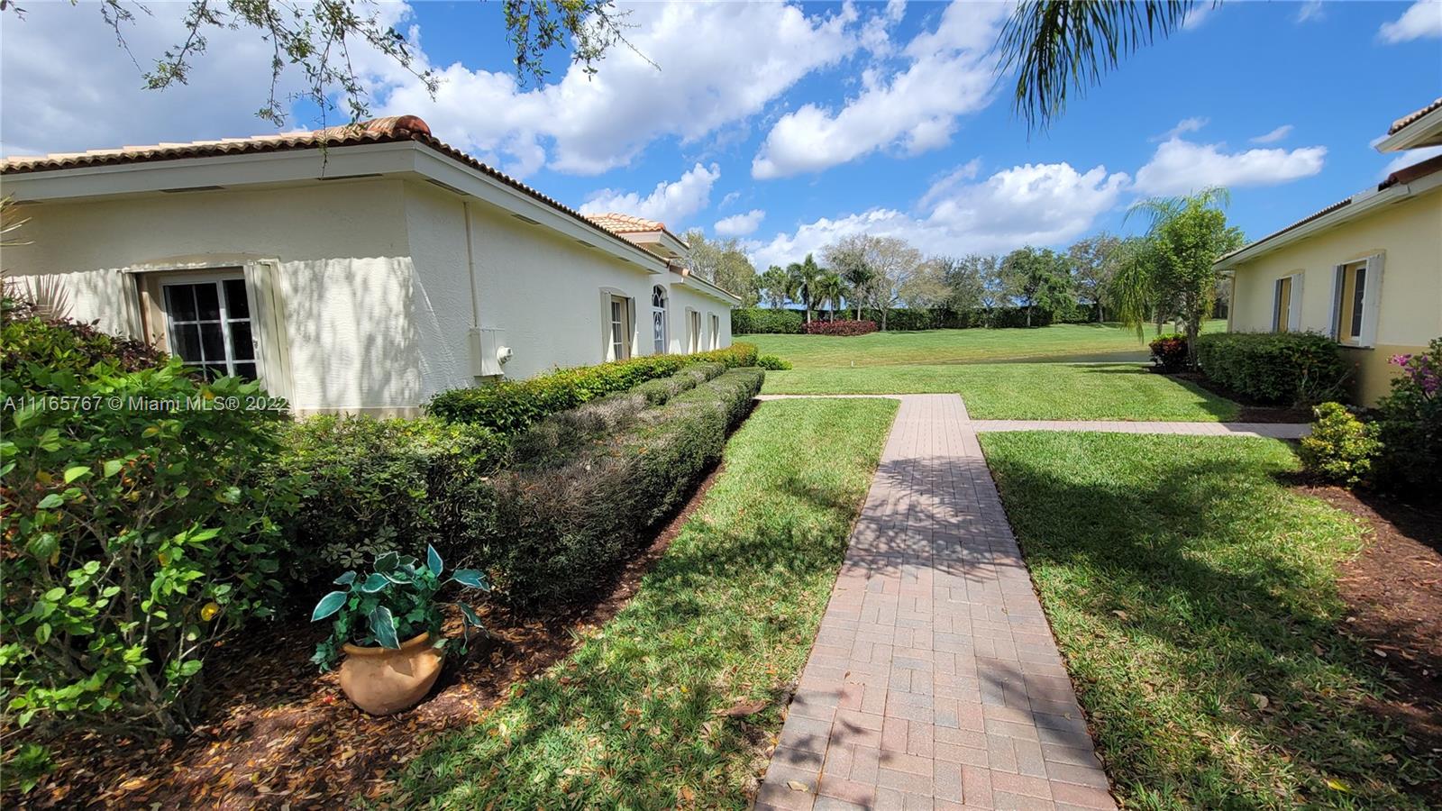 BAYWINDS POD H - Residential