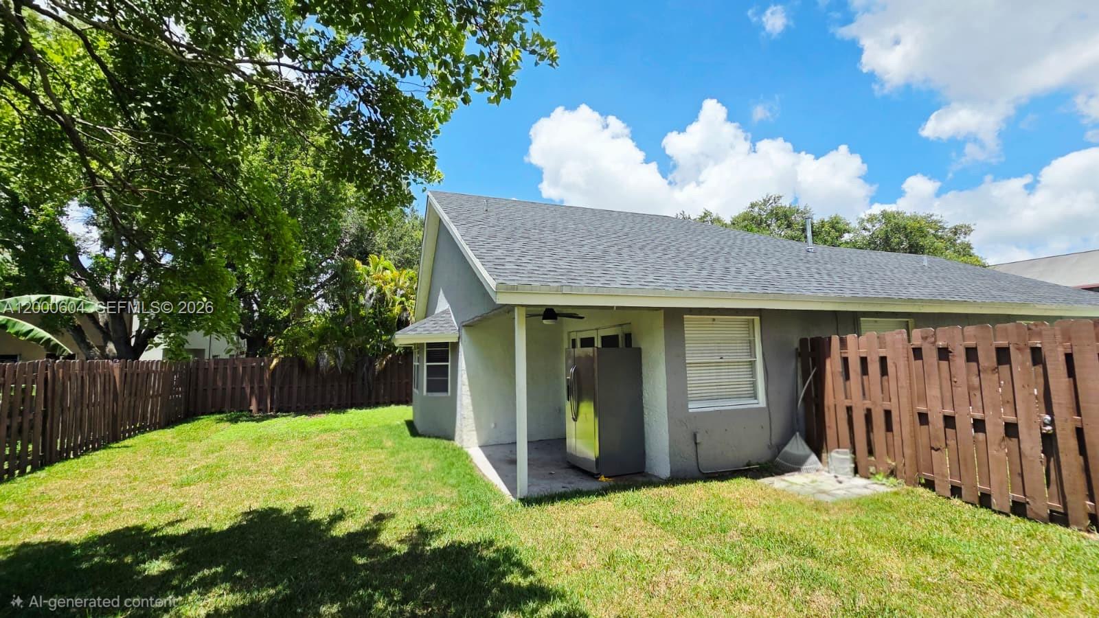SAWGRASS ESTATES - Residential