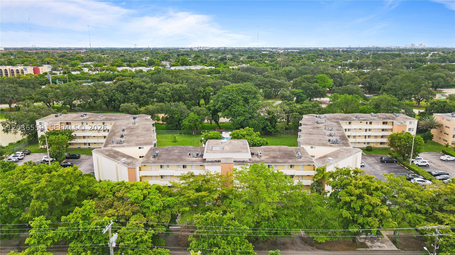 ROLLING GREEN CONDO G - Residential