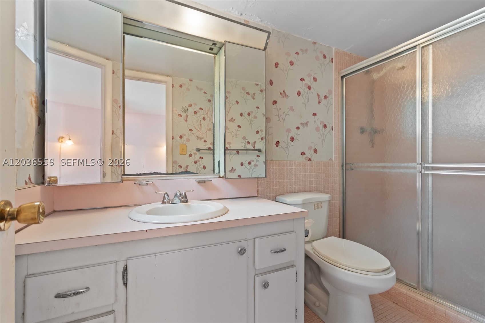 ROLLING GREEN CONDO G - Residential