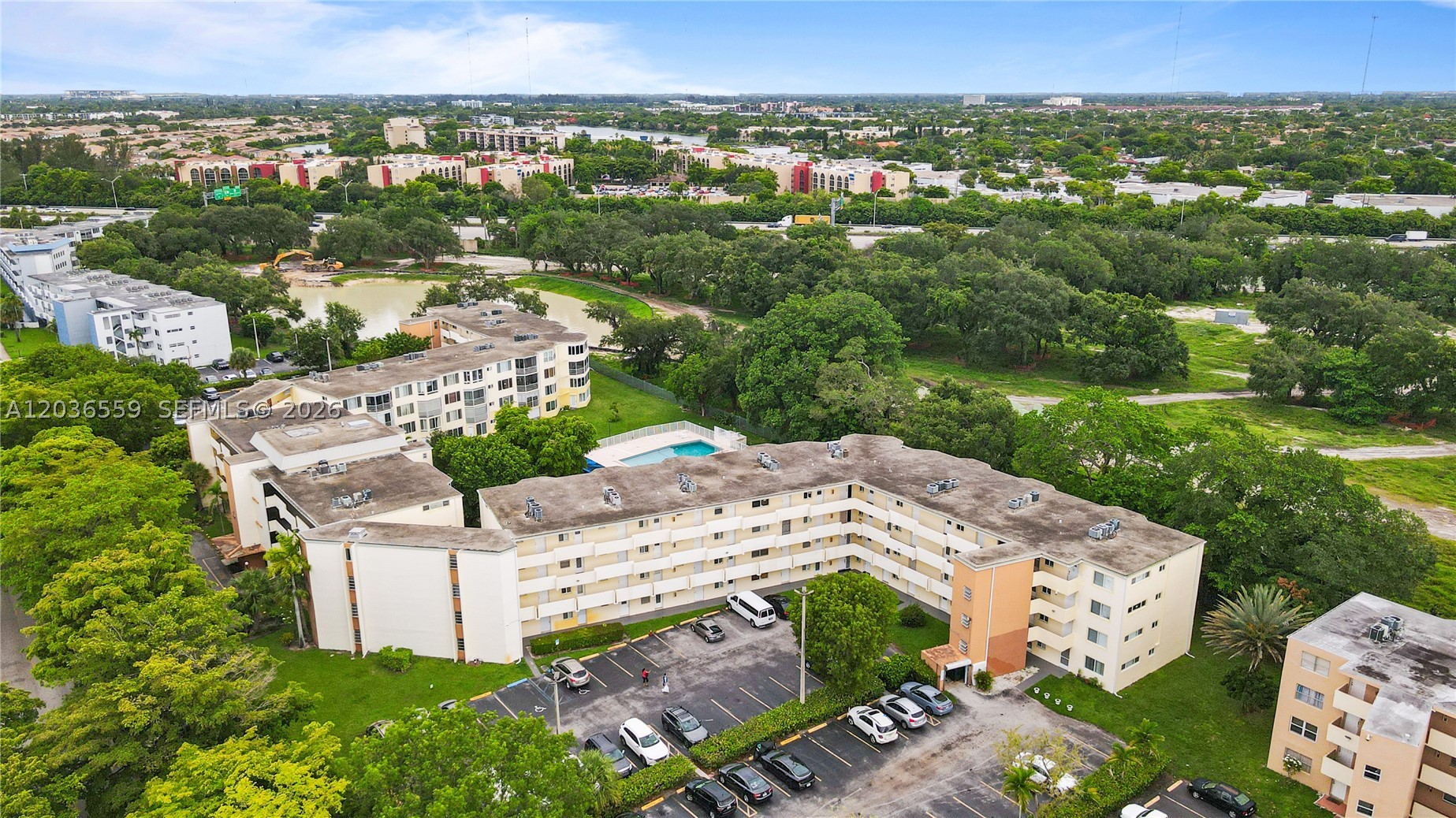 ROLLING GREEN CONDO G - Residential