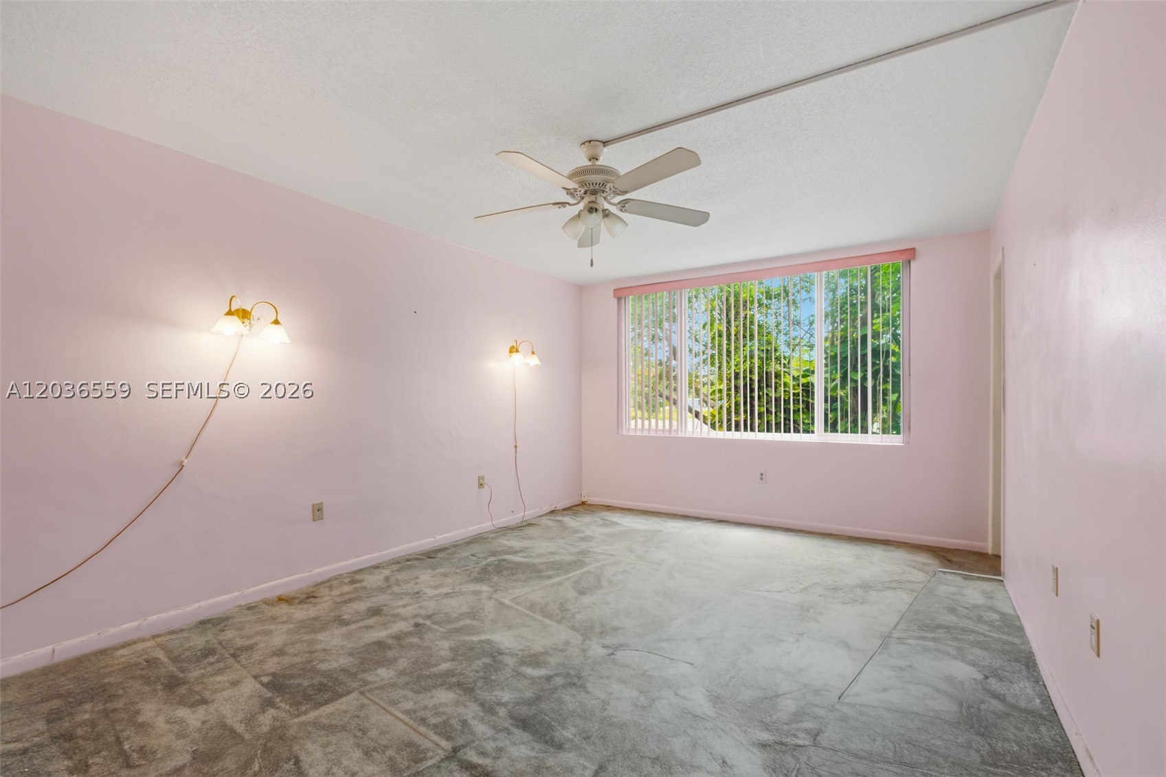 ROLLING GREEN CONDO G - Residential