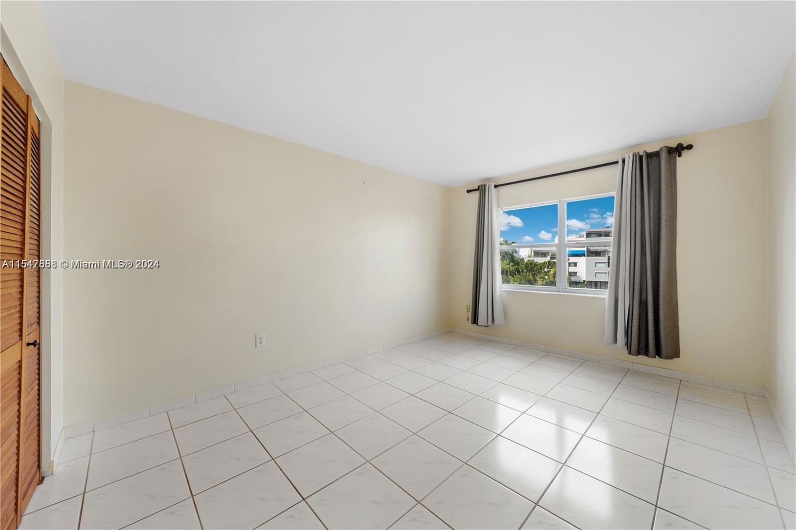 COASTAL TOWERS CONDO - Residential Lease