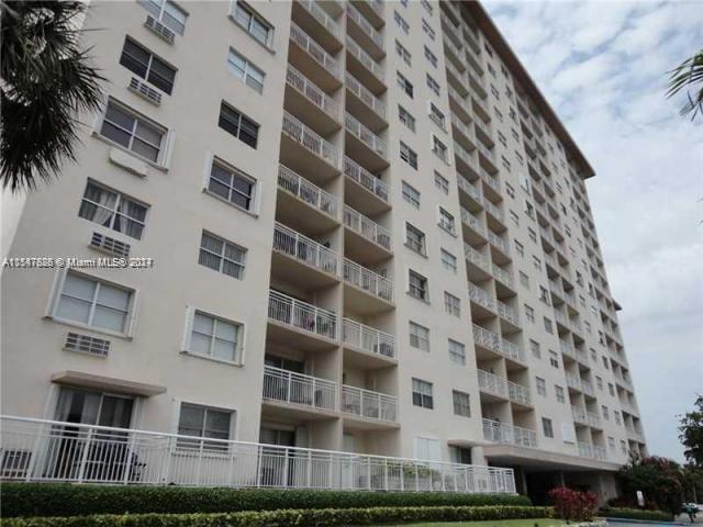 COASTAL TOWERS CONDO - Residential Lease