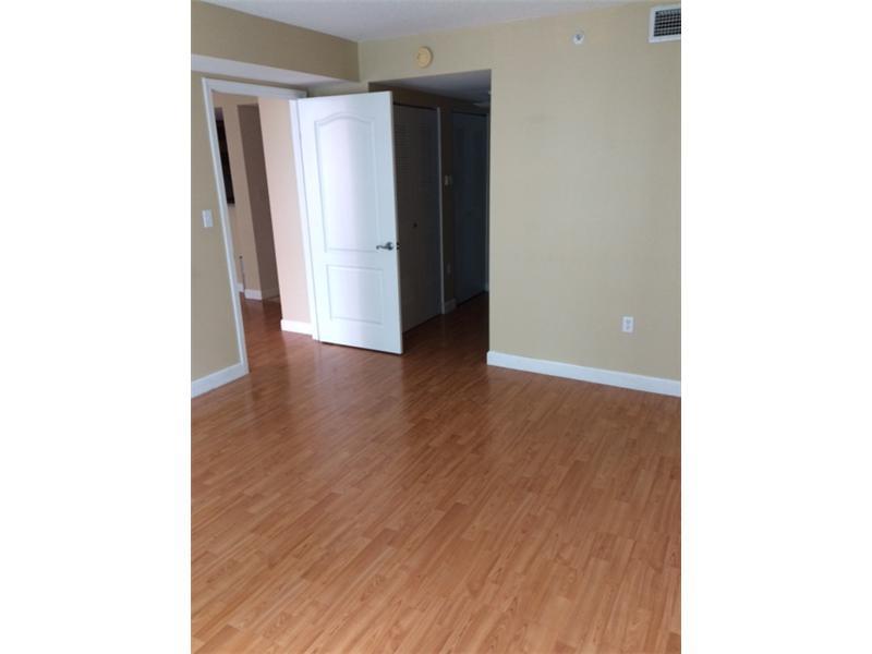 SKYLINE ON BRICKELL CONDO - Residential Lease