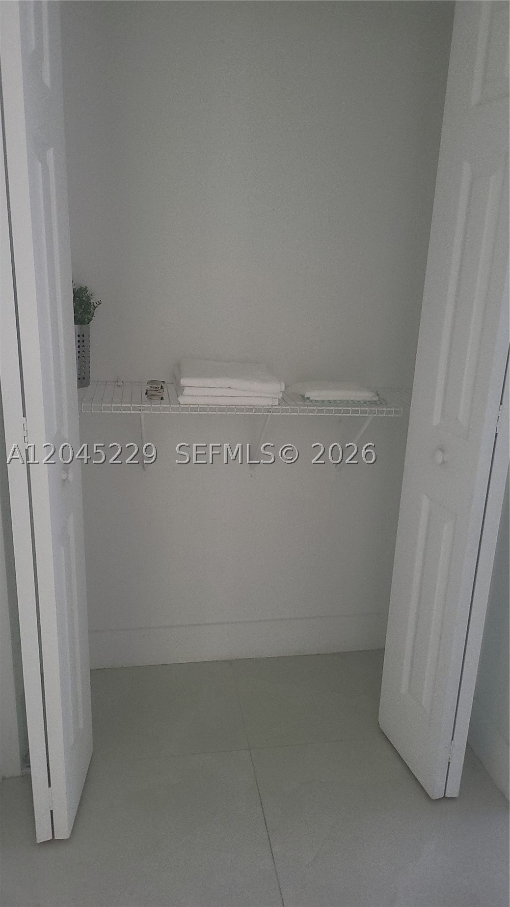 ACME GULFAIR - Residential Lease