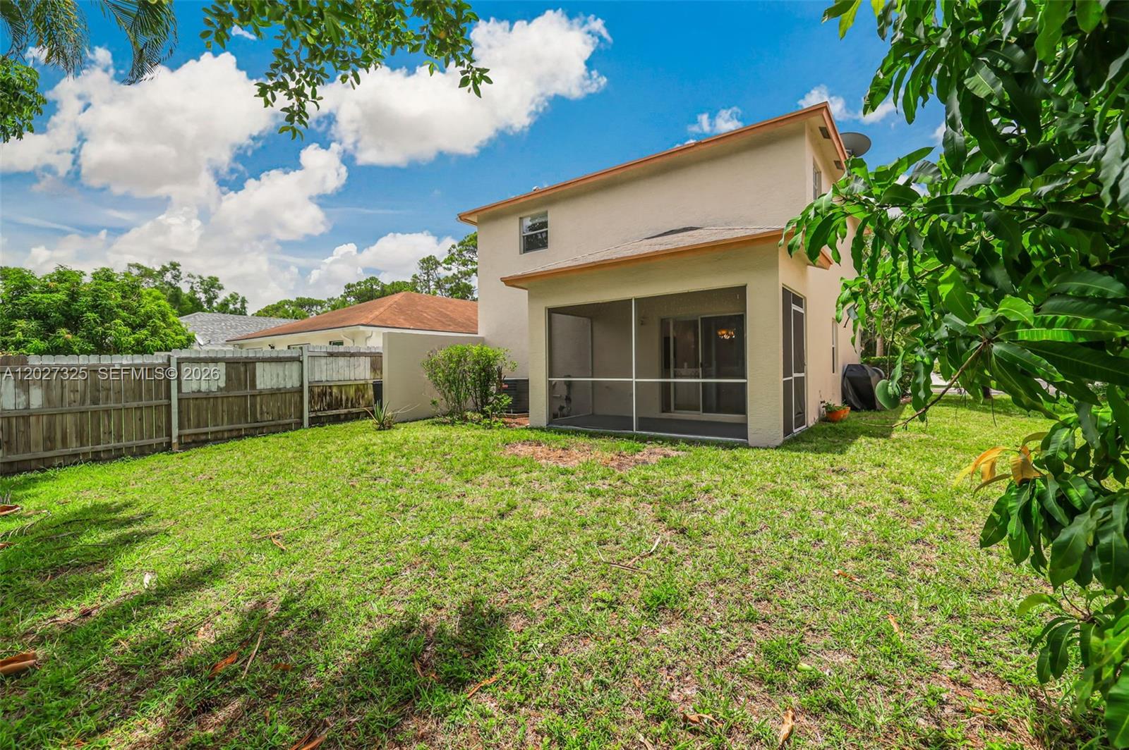 VICTORIA WOODS 4 - Residential