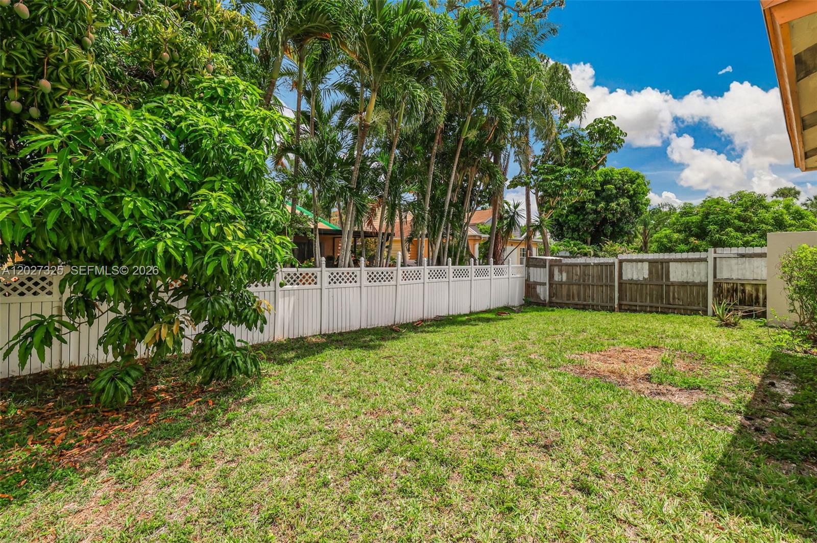 VICTORIA WOODS 4 - Residential