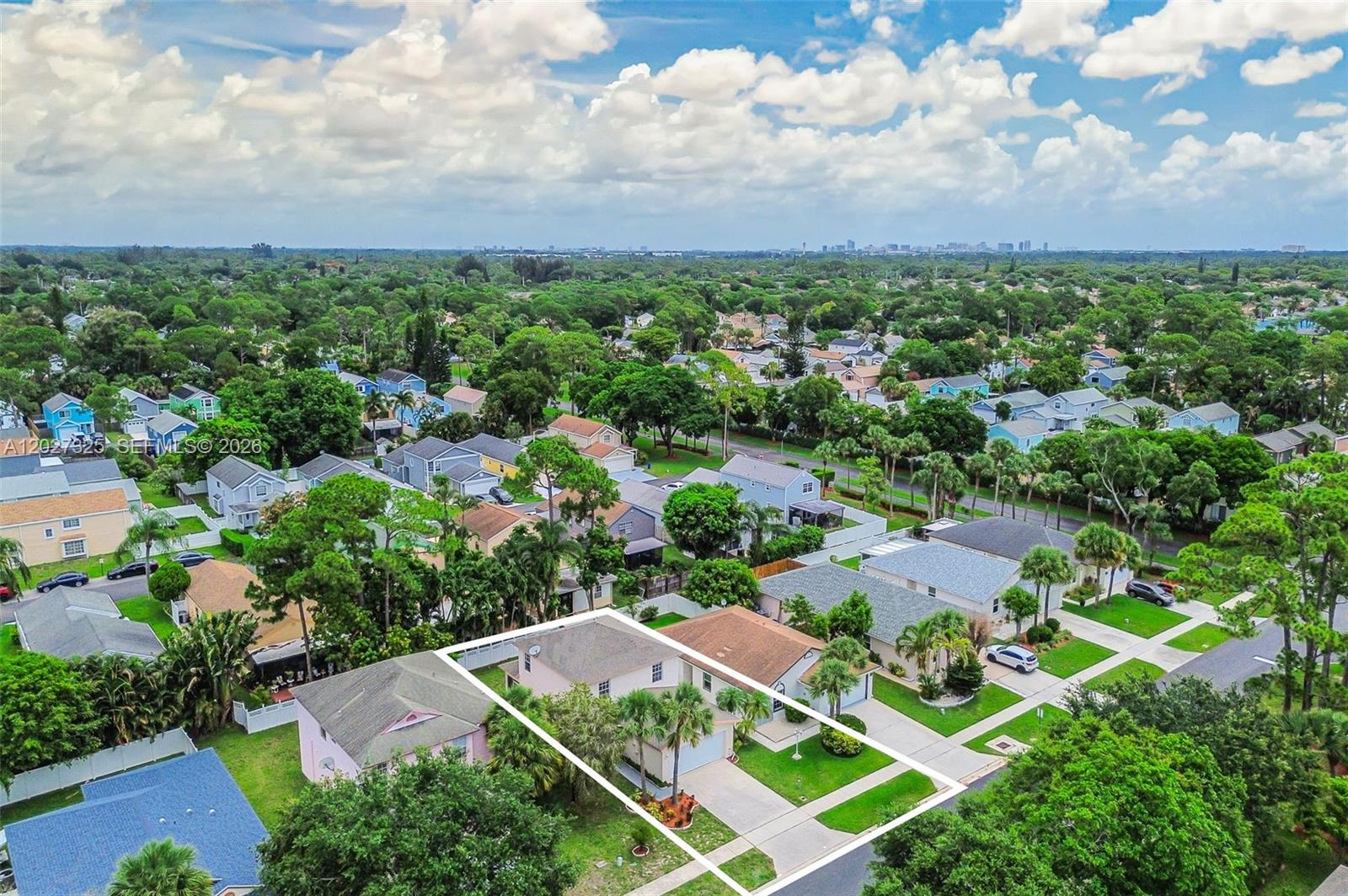 VICTORIA WOODS 4 - Residential