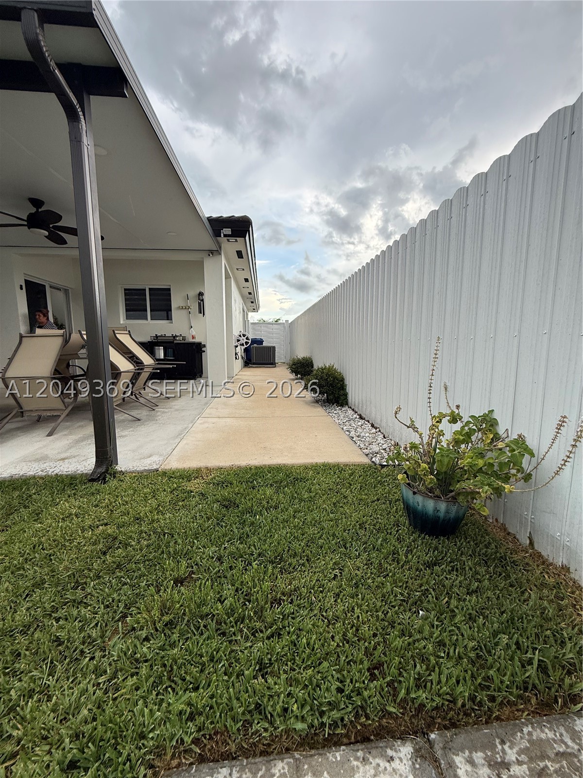 CAMPBELL ESTATES - Residential Lease
