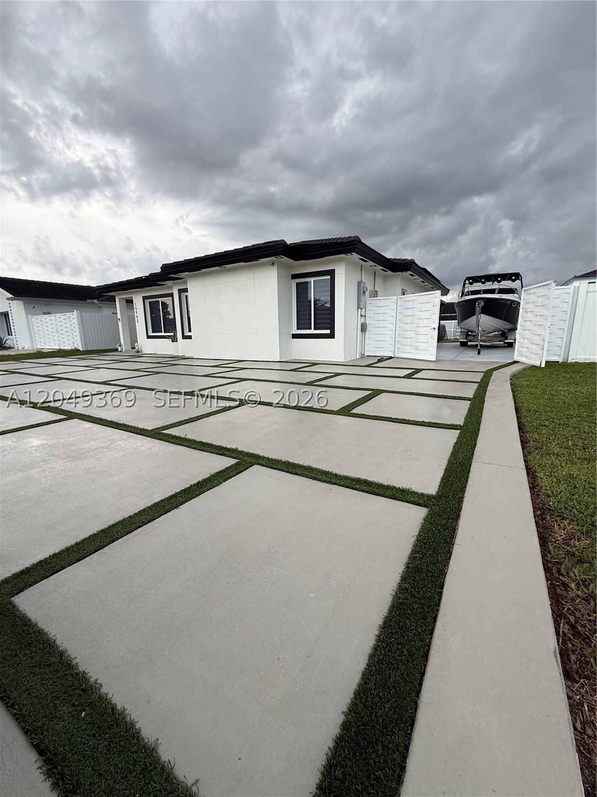 CAMPBELL ESTATES - Residential Lease