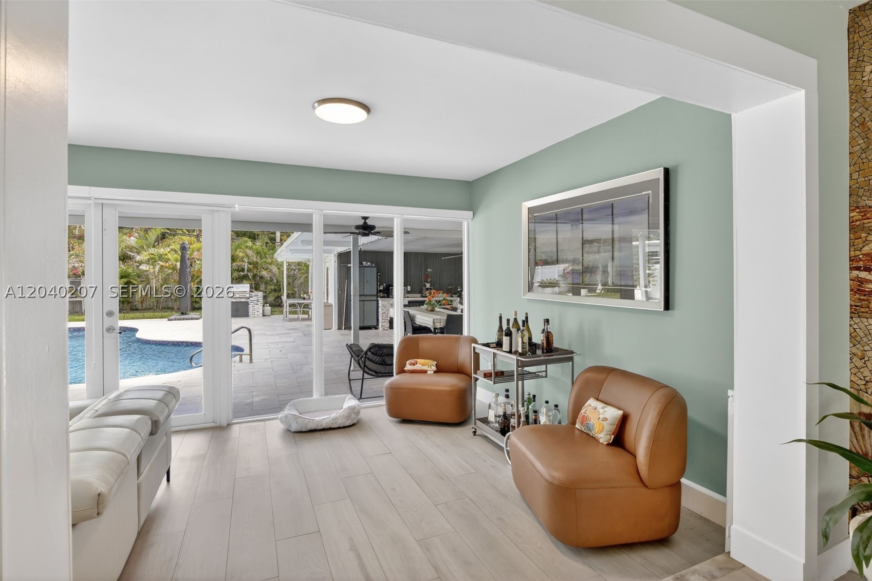 SUNSET ISLES SEC 3 - Residential
