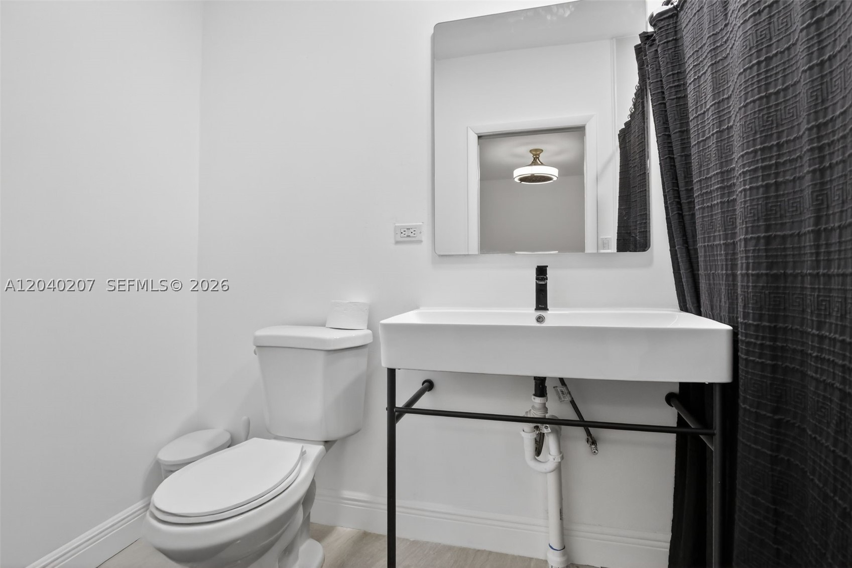 SUNSET ISLES SEC 3 - Residential