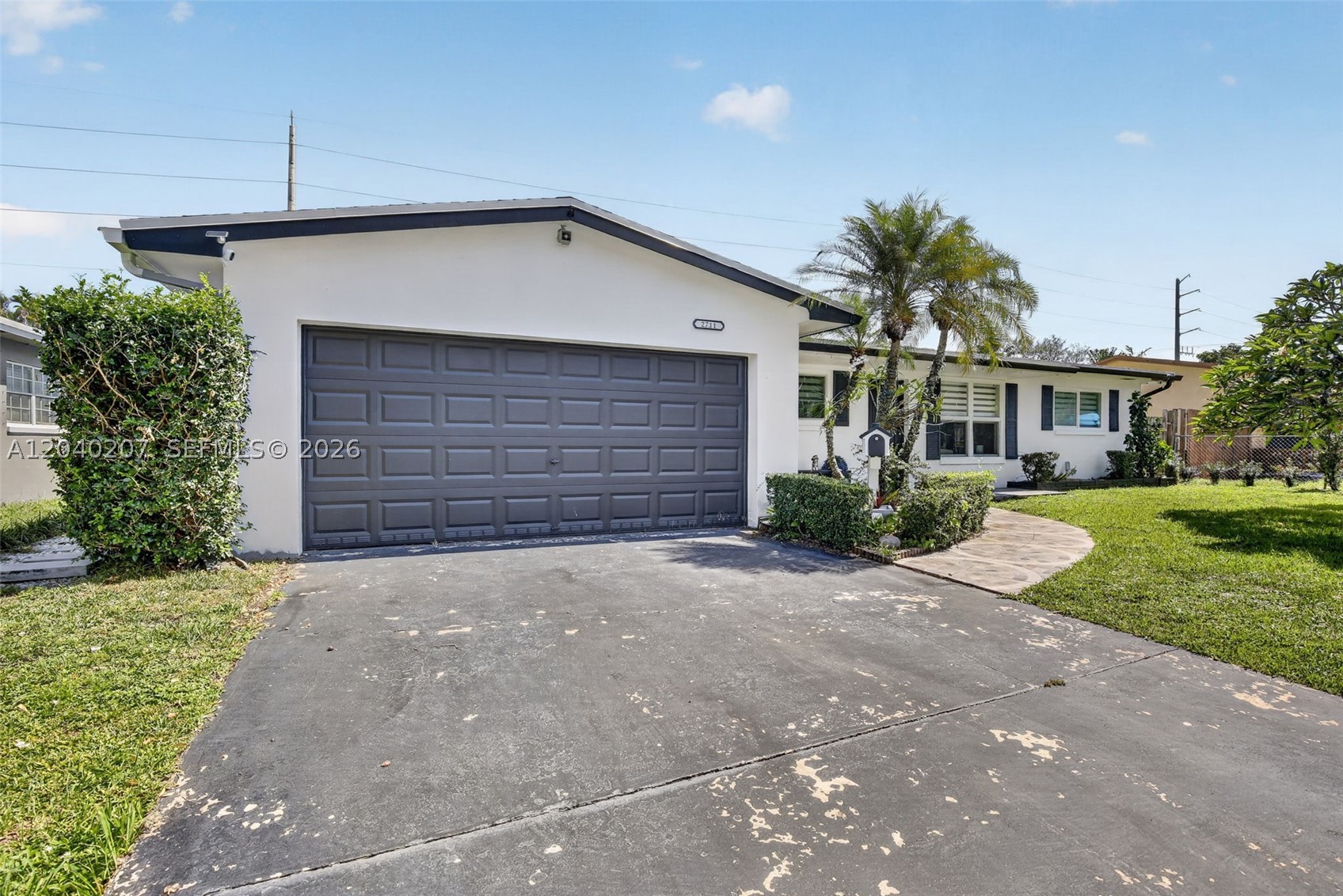 SUNSET ISLES SEC 3 - Residential