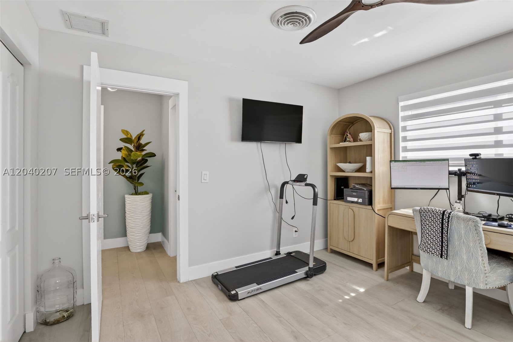 SUNSET ISLES SEC 3 - Residential