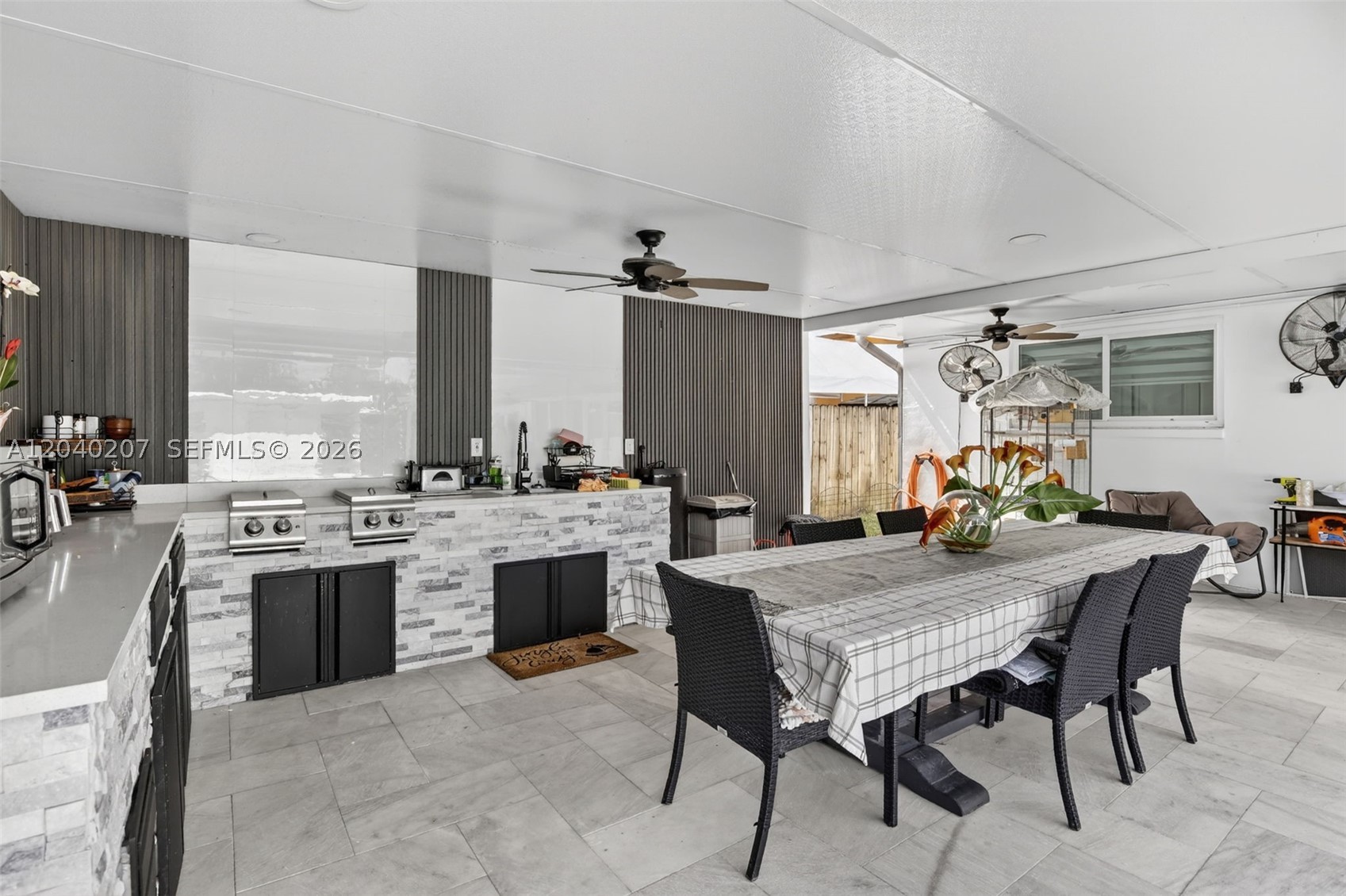 SUNSET ISLES SEC 3 - Residential
