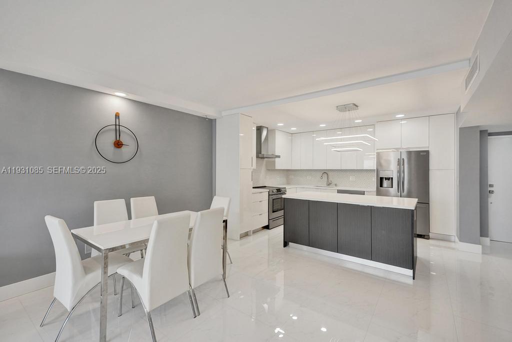 OCEANVIEW BUILDING B COND - Residential