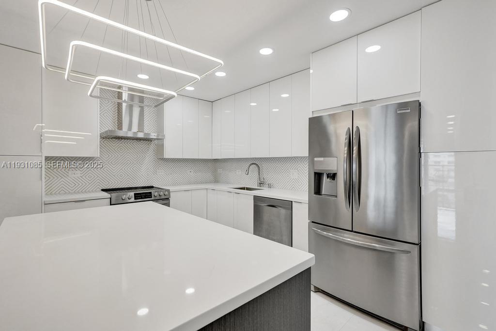 OCEANVIEW BUILDING B COND - Residential