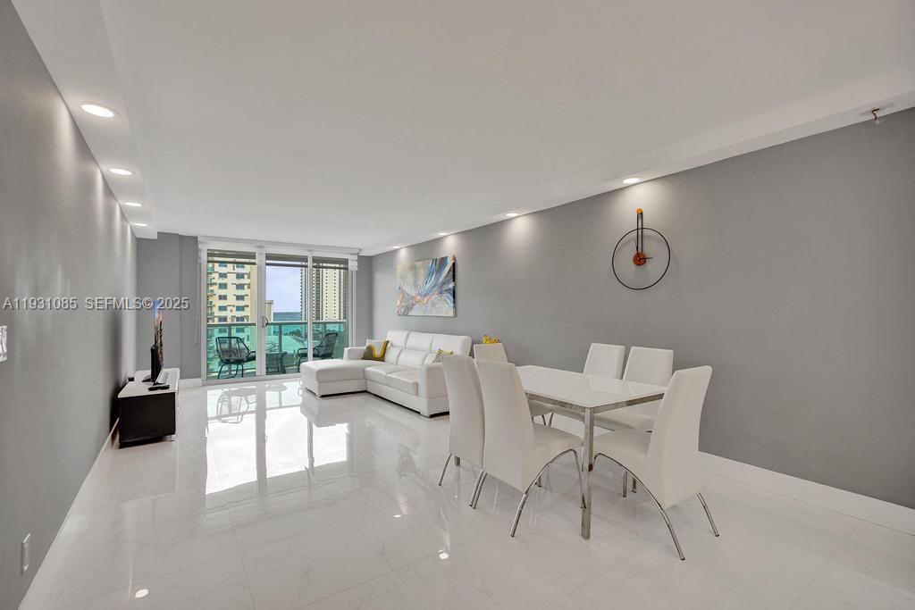 OCEANVIEW BUILDING B COND - Residential