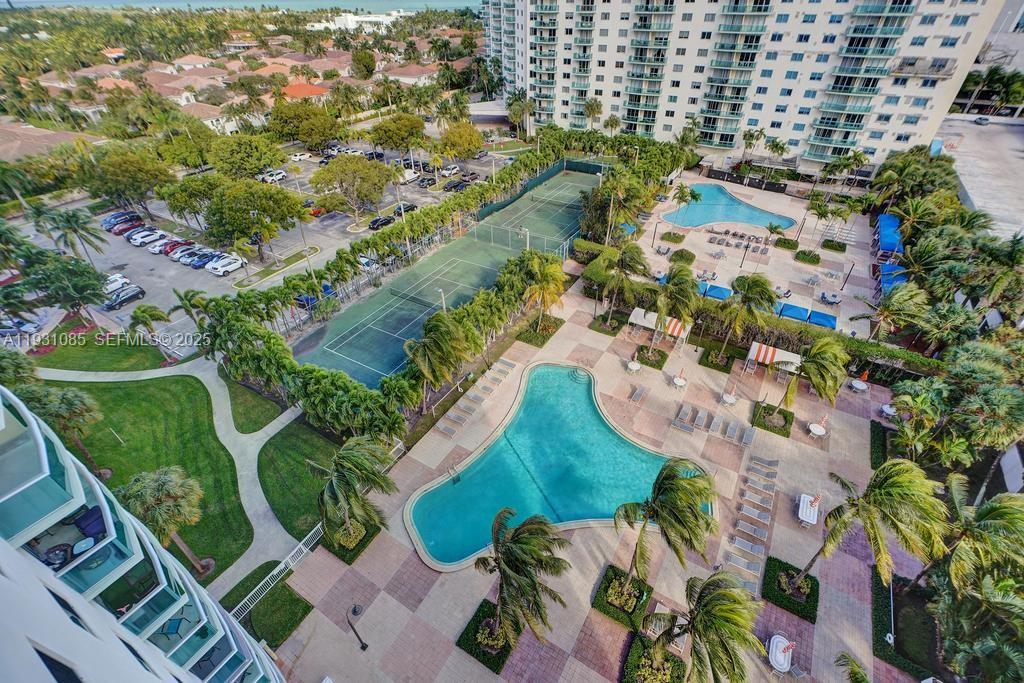 OCEANVIEW BUILDING B COND - Residential