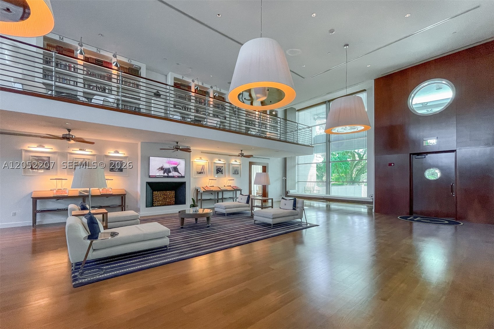 GROVENOR HOUSE CONDO - Residential Lease
